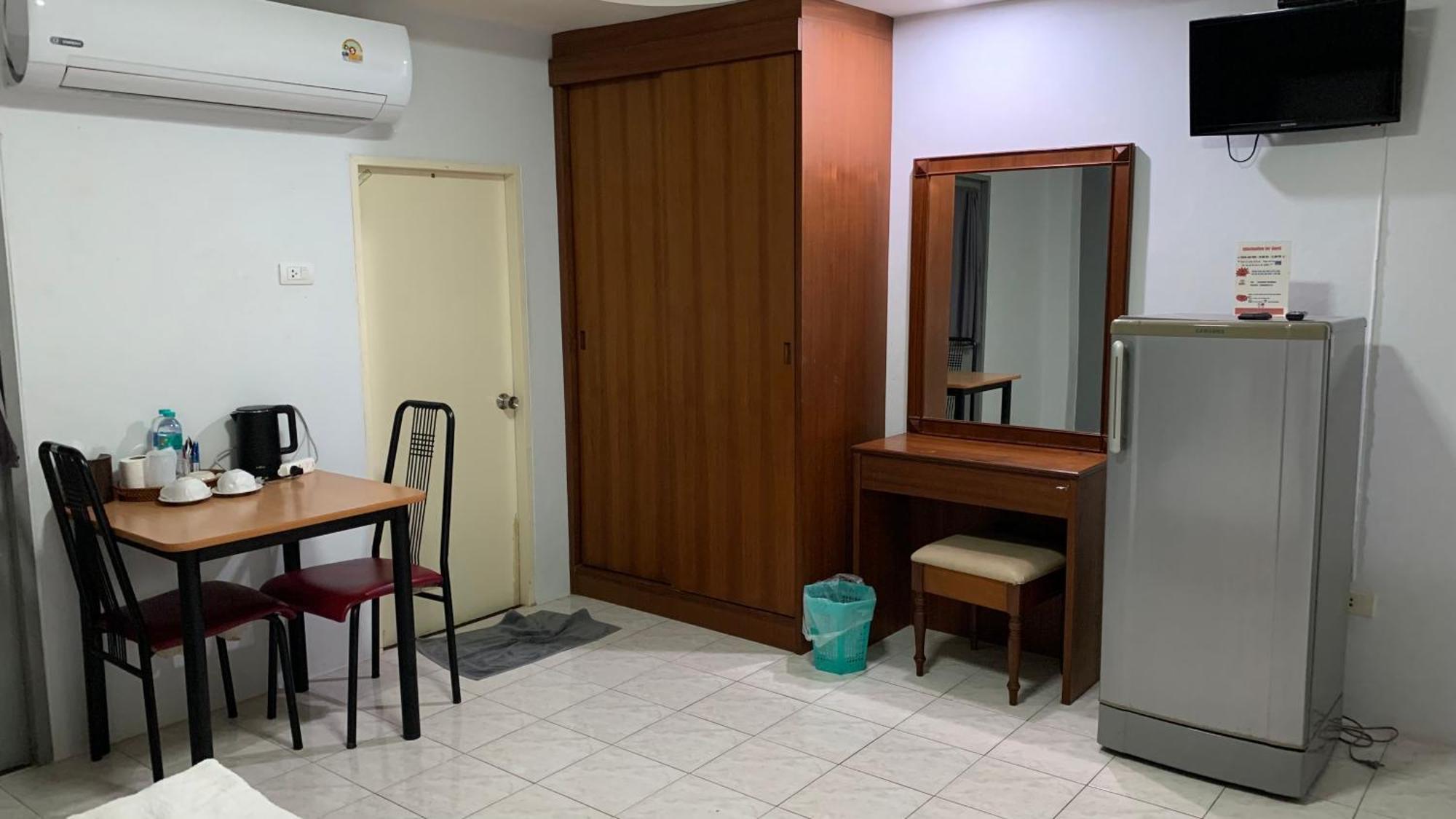 Kamalaburi Guesthouse Eksteriør bilde